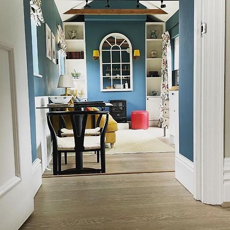 Cockloft Romantic Countryside Hideaway Bishops Cannings Bagian luar foto